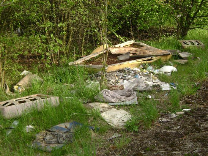 odpad v přírodě